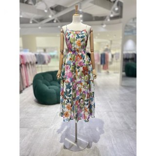 T244AOP257W 플라워패턴 슬리브리스 원피스