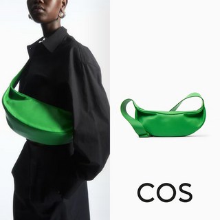 COS 코스 스윙 크로스바디 그린 백 - 레더