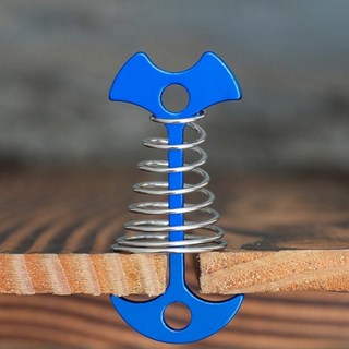 컴팩트 사이즈 휴대용 캠핑 물고기 데크팩 8P 카라비너포함 오징어 텐트 타프 고정팩 앵카팩, 1개