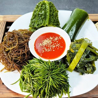 완도맘 손질하여 데친 완도 해초 모듬한상 120gx5팩 (곰피미역+톳+다시마+물미역+꼬시래기), 1세트, 120g