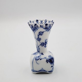 믿을 수 없는 로얄코펜하겐화병