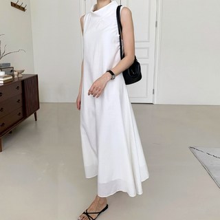 린넨 하이넥 플레어 원피스