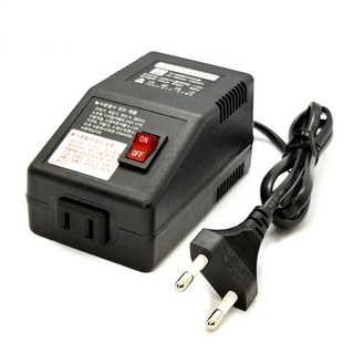 여행용 100W 다운트랜스포머 – 220V에서 110V로 변환, 해외 100/120V 제품을 국내 220V에서 사용 가능한 DL-100D 가정용 변압기 여행용 100W 다운트랜스포머 – 220V에서 110V로 변환, 해외 100/120V 제품을 국내 220V에서 사용 가능한 DL-100D 가정용 변압기