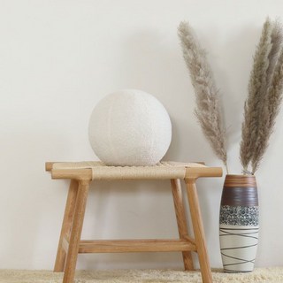 컬러 원형 쿠션 쇼파 인테리어 등받이 공모양 베개, 1. 램스킨 폼폼 화이트(지름30cm)