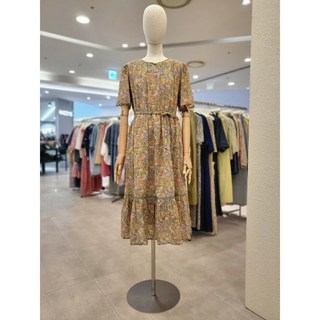 써스데이아일랜드 라운드넥 플라워 패턴 원피스 T244MOP254W