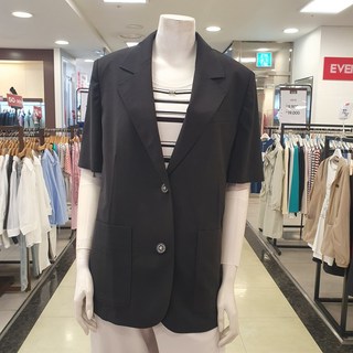 샤트렌 테일러드 카라 반팔 재킷 모던하면서 트렌디한 힙덮는 기장감의 기본 여름 재킷