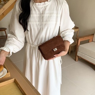 -어반바스켓- 스웨이드 퀄팅 체인 미니백