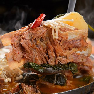 고기듬뿍 HACCP인증 살뼈 우거지 감자탕 왕뼈해장국 3키로, 3개, 1kg