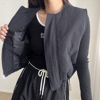 에이치스 깔끔 미니멀핏 경량 나일론 크롭 패딩조끼 베스트