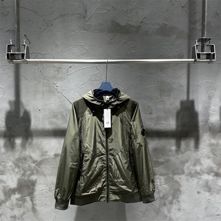 [CP컴퍼니] 봄가을 바람막이 후드 재킷 25CM-P650