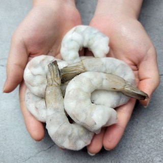 씨기프트 칵테일새우 특품 특대 사이즈 45-48미 생 새우살 냉동 깐새우 감바스용, 칵테일새우 특대 40-50미, 1개