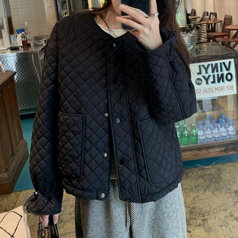 여성 겨울 패션 완성! 따뜻함과 스타일을 모두 잡는 퀼팅 점퍼 추천: 기능성 비교 분석 7 여성퀼팅점퍼-추천-상품
