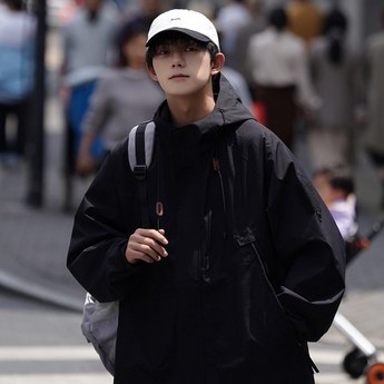 남자 야상, 당신의 스타일을 완성하는 7가지 선택: 기능성과 디자인을 모두 잡다 7 남자야상-추천-상품
