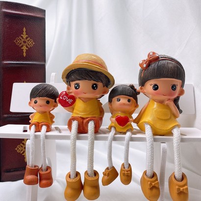 인테리어 소품 노랑 중절모 모자 가족 인형 세트 테이블 선반 난간 원륨 장식