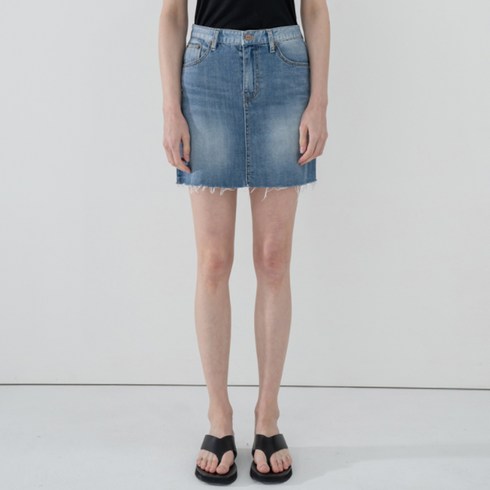 레이디볼륨 HORT CUTTING DENIM SKIRT