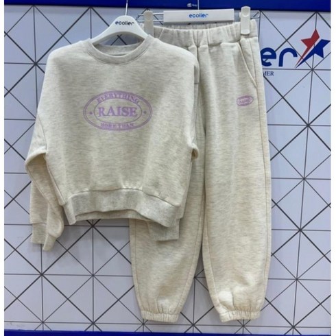 에꼴리에 동아 쇼핑 NC 데일리 상하 세트 ((미리쟁여두자)) 23D0751 23D0752 OT 10대룩 60%세일~ 완성룩 빠른배송23년 겨울신상 운동복상하복