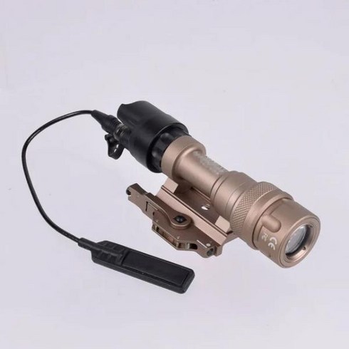 분리 마운트 라이플 스카우트 라이트 M952V 손전등 스트로브 LED 화이트 토치 20mm 피카티니 레일, 02 Tan