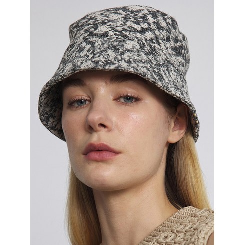 언더컨트롤스튜디오 언더컨트롤 스튜디오 벙거지 모자 골드 클립 자가드 혼방 클래식 무늬 여성 버킷햇 그레이 PLAIN BUCKET / SMOG JACQUARD GRAY 135518
