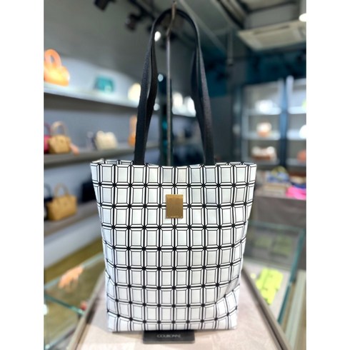 쿠론 [파주점] 쿠론 쎄콰트레 숄더백 28 RXBSX22118WHX