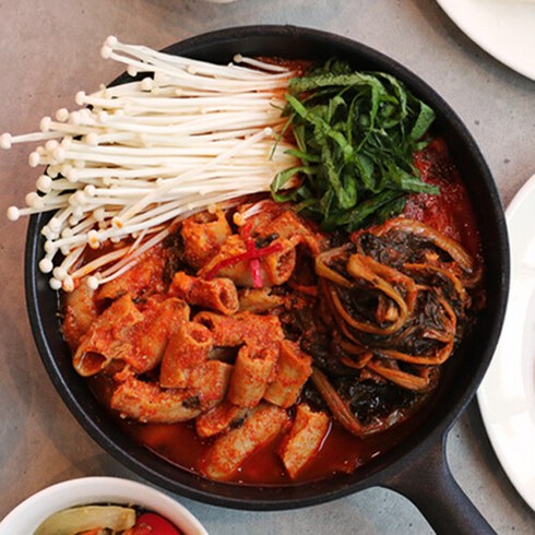 브랜드없음 담백한 형제소곱창 시래기 소 곱창전골 2~3인분, 단품없음