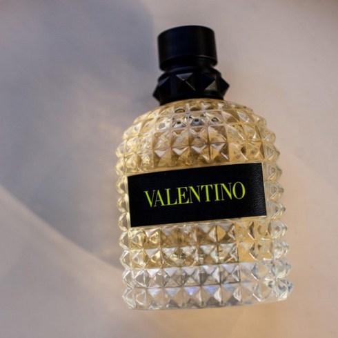 발렌티노 VALENTINO UOMO BORN IN ROMA YELLOW EDT, 1개, 50ml