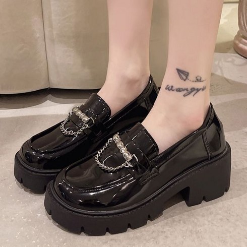 여성 펌프스 여자 구두 하이힐 Lucyever Metal Chain 검은색 Loafers Autumn Thick Sole Patent Leather Shoes Woman Slip