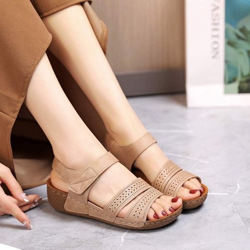 콩코드 여성 펀칭 엑스크로스 통굽 샌들 6cm 2326, 235, 블랙