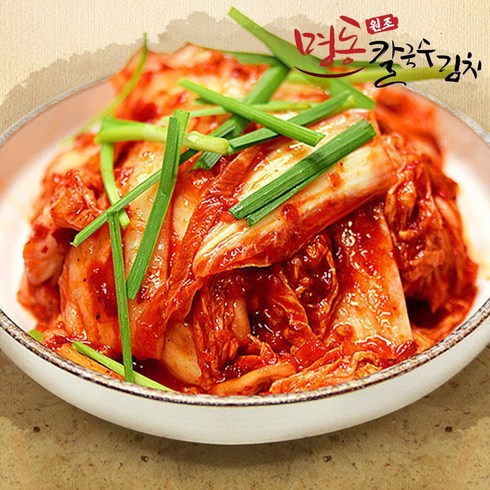 마늘 김치 원조 명동 칼국수 김치 2kg 알싸한맛 봄철 집나간 입맛 찾기 김치찌개 반찬 매운김치, 1개