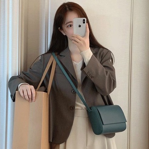 [에이진] 싱글 투버튼 베이직 블레이저 자켓 (2colors)
