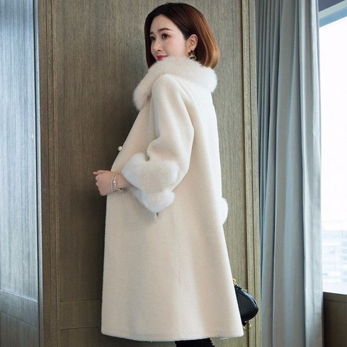 2023년 가성비 최고 흰코트 - 하프 털 칼라 외투 여자 부드러운 인조 모조밍크 코트 23X728