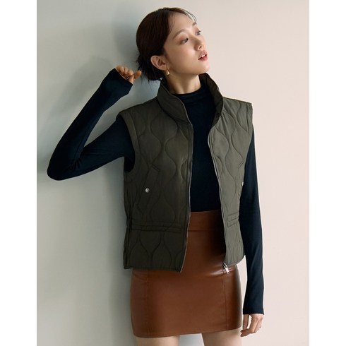 더엣지 23FW 후드 퀼팅 베스트