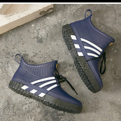 2023년 가성비 최고 선상낚시장화 - 남성 레인부츠 미끄럼방지 방수앵클 고무덧신 패션세차 낚시 주방작업 레인부츠