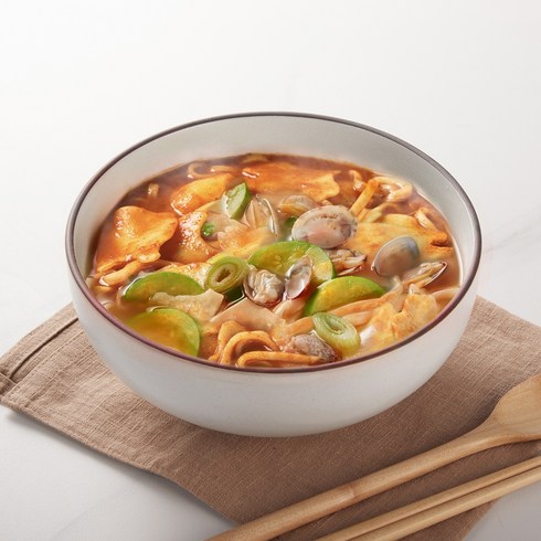 연예인 맛집 리스트 팔당원조칼제비 밀키트 2인분 (3kg 내외) 얼큰, 3kg, 1개