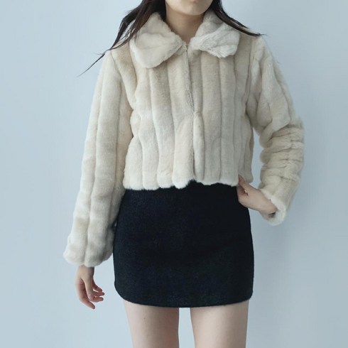 [보들보들/국내제작] 슈페너 밍크 페이크 세로줄 카라 퍼자켓 / 겨울 긴팔 털자켓 부드러운 아우터 연말룩 결혼식 하객룩 페미닌 기본템 데일리룩