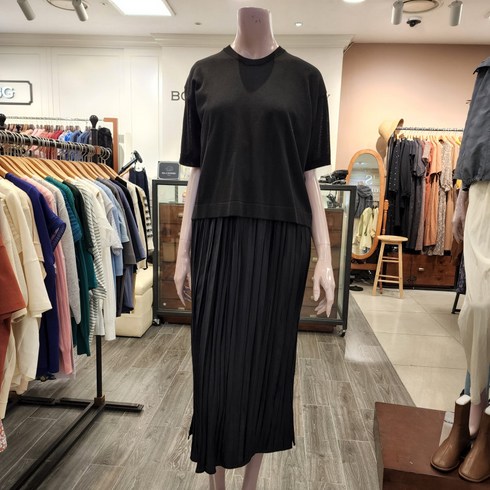 BCBG [올앤선드리] 카리제 주름OP _ A2F7O601