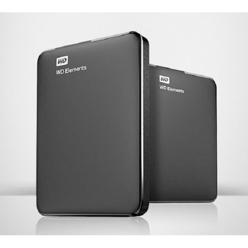 WD Elements Portable 휴대용 외장하드와 파우치는 USB 3.0 인터페이스와 NFTS 포맷으로 안정적이고 효율적인 데이터 전송과 관리를 제공합니다.