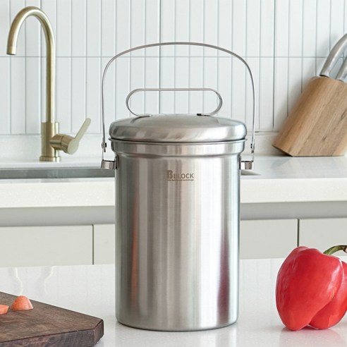 눅눅한 음식물 쓰레기, 냄새와의 전쟁! 스테인리스 쓰레기통 하나로 깔끔하게 해결! 스텐음식물통