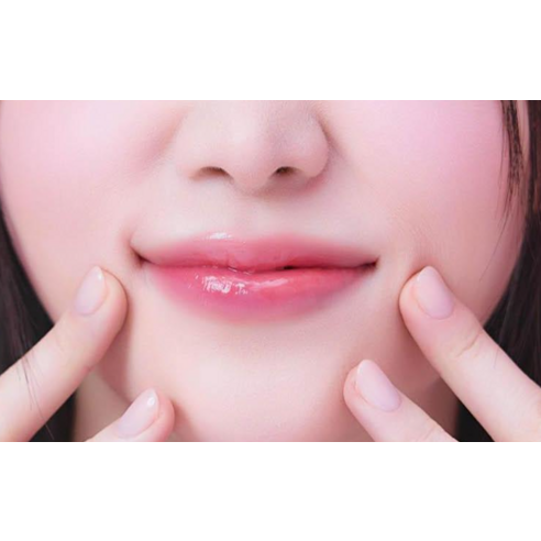 칙칙한 입술에 생기를, 릴리바이레드 '끼많은복숭아인척' 코팅 립틴트