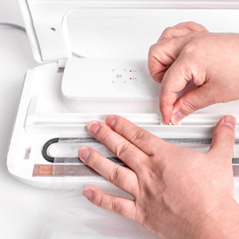 음식물의 신선함과 맛을 봉인하는 키친아트 진공 포장기