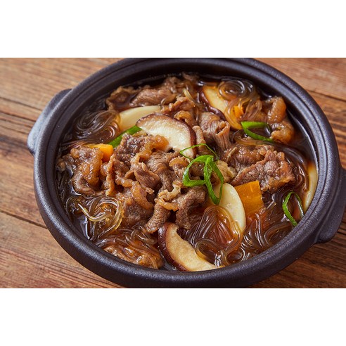 10분 만에 완성하는 따뜻한 한 끼, 곰곰 뚝배기 불고기!