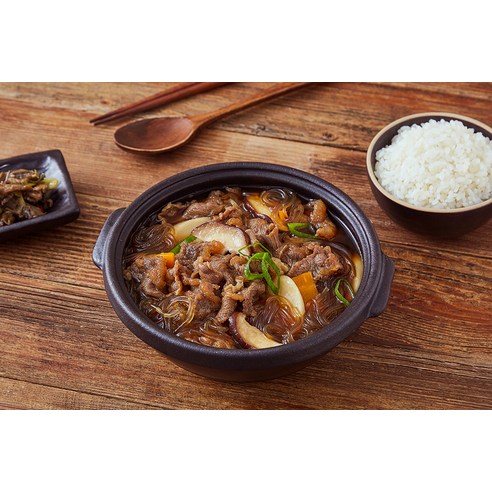 10분 만에 완성하는 따뜻한 한 끼, 곰곰 뚝배기 불고기!