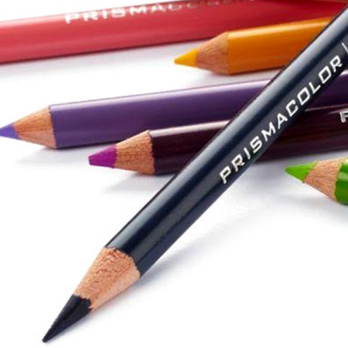 색채의 향연, 프리즈마 유성 색연필 72색으로 펼쳐지는 예술 세계