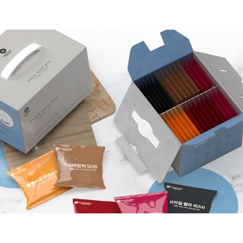  다양한 산지에서 온 다섯 가지 맛을 즐기는 핸드드립 커피 세트