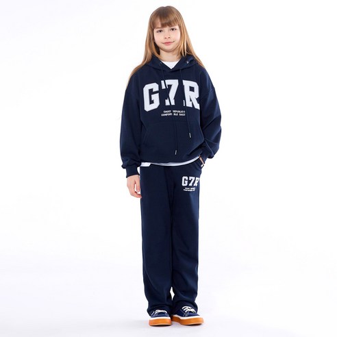 國中 時尚 男孩 女孩 普通 衣服 上下衣服 褲子 套裝 國中