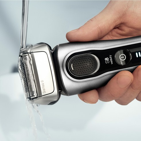 BRAUN 시리즈 8 SMART: 상쾌한 아침을 위한 스마트한 선택