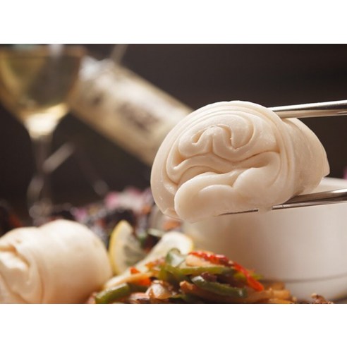 냉동실 속 마법, 일품화권 꽃빵으로 간편하고 맛있는 식탁을!