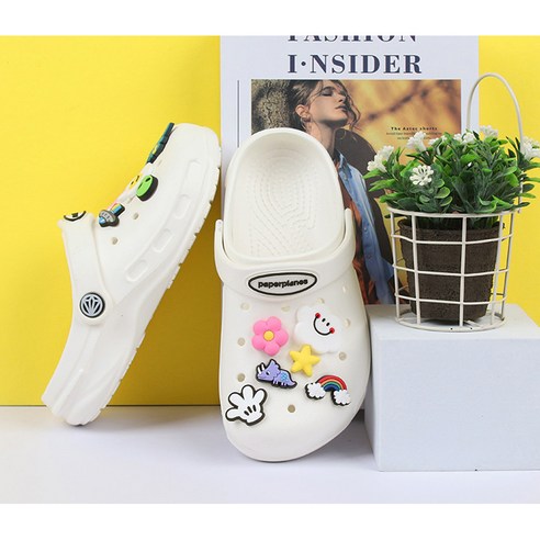 15종 파츠로 꾸미는, 아이의 개성을 담은 여름 샌들