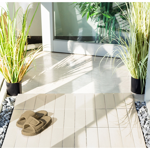 인테리어에 변화를 주는 데크타일