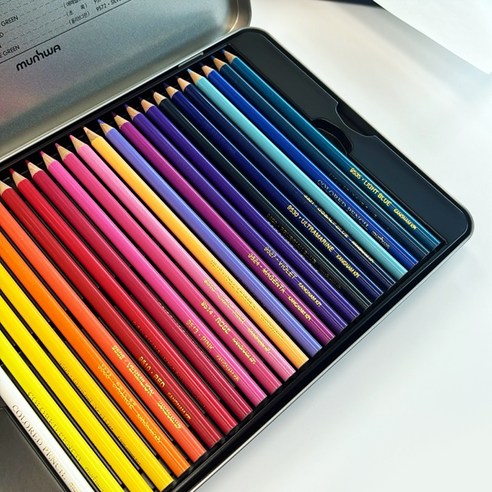 색감으로 피어나는 예술, 문화연필 48색 색연필 틴케이스