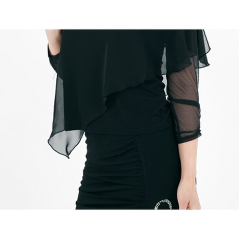 블랙 7부 티셔츠로 완성하는 댄스스포츠 자신감!